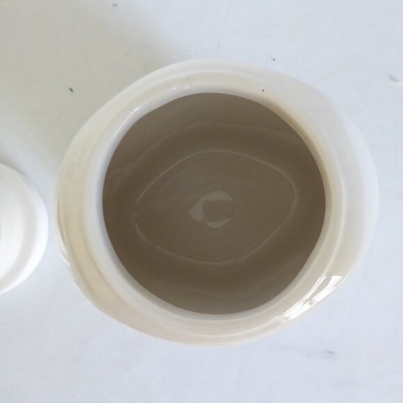 NEW 6” HALLOWEEN WHITE CERAMIC LIDDED APOTHECARY JAR PICKLED TOADS SNAKES - Picture 12 of 12